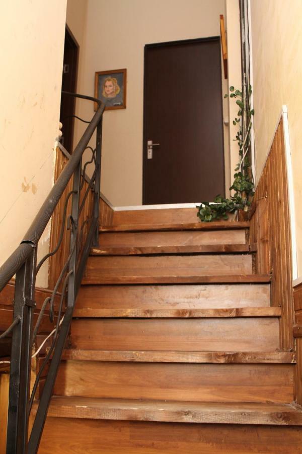 Natia'S Apartment On Dadiani St. Tbilisi Eksteriør bilde